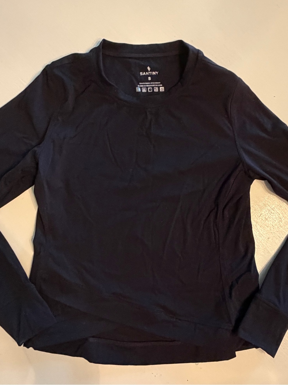 Satiny Women's Black Long-Sleeve Crewneck Top